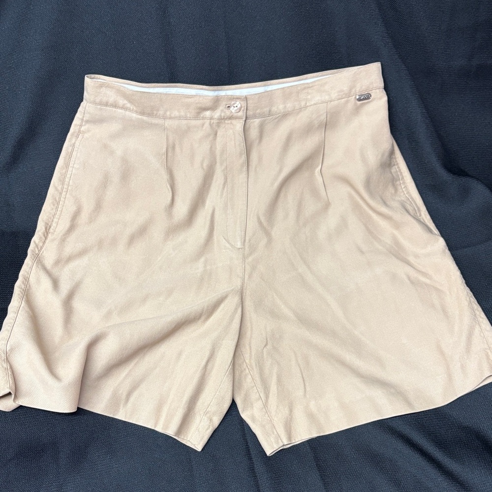Elegant Tan Women's Shorts